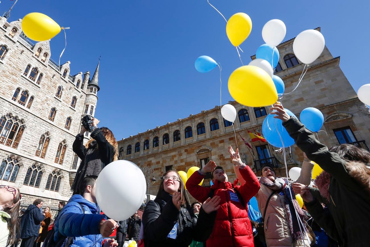 El consejero de Educación, Fernando Rey, asiste al acto institucional con motivo del Día Mundial del Síndrome de Down, organizado por Down León-Amidown