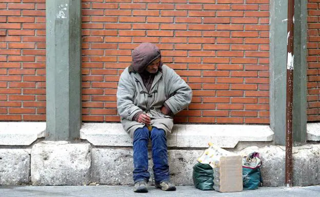 El intenso frío satura los albergues de León, que refuerzan sus protocolos para atender a todos los sintecho