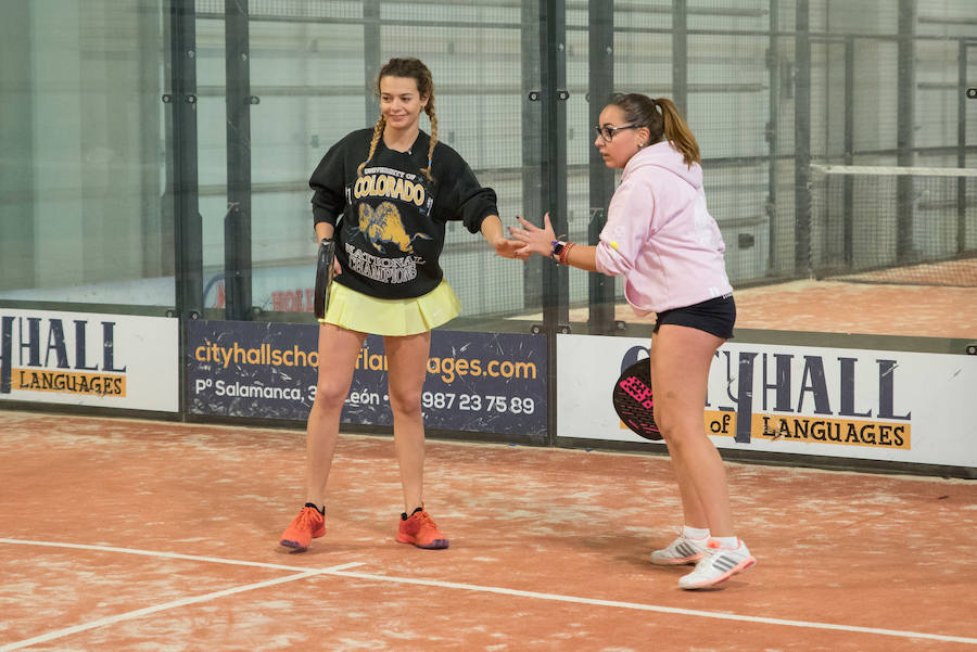 Las mejores imágenes del Torneo Leonoticias de pádel celebrado durante el fin de semana en las instalaciones de Pádel Park