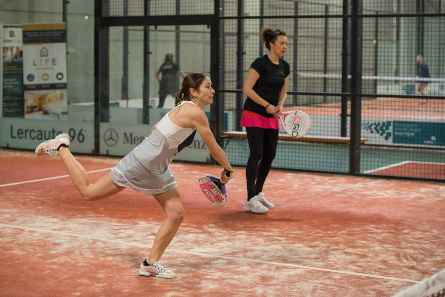 Las mejores imágenes del Torneo Leonoticias de pádel celebrado durante el fin de semana en las instalaciones de Pádel Park