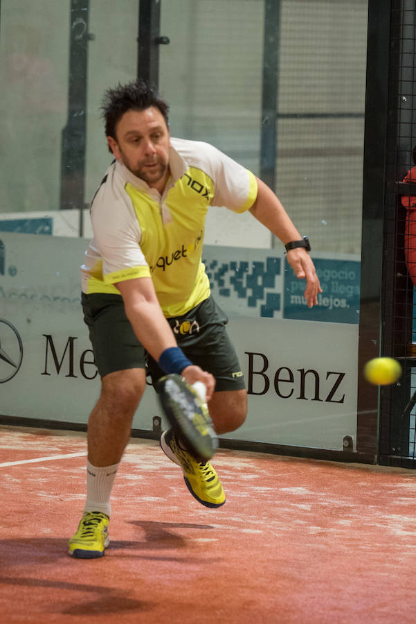 Las mejores imágenes del Torneo Leonoticias de pádel celebrado durante el fin de semana en las instalaciones de Pádel Park