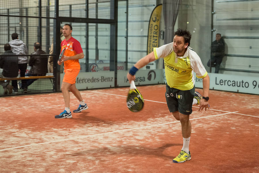 Las mejores imágenes del Torneo Leonoticias de pádel celebrado durante el fin de semana en las instalaciones de Pádel Park