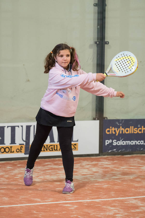 Las mejores imágenes del Torneo Leonoticias de pádel celebrado durante el fin de semana en las instalaciones de Pádel Park