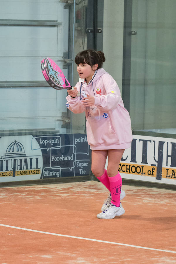 Las mejores imágenes del Torneo Leonoticias de pádel celebrado durante el fin de semana en las instalaciones de Pádel Park