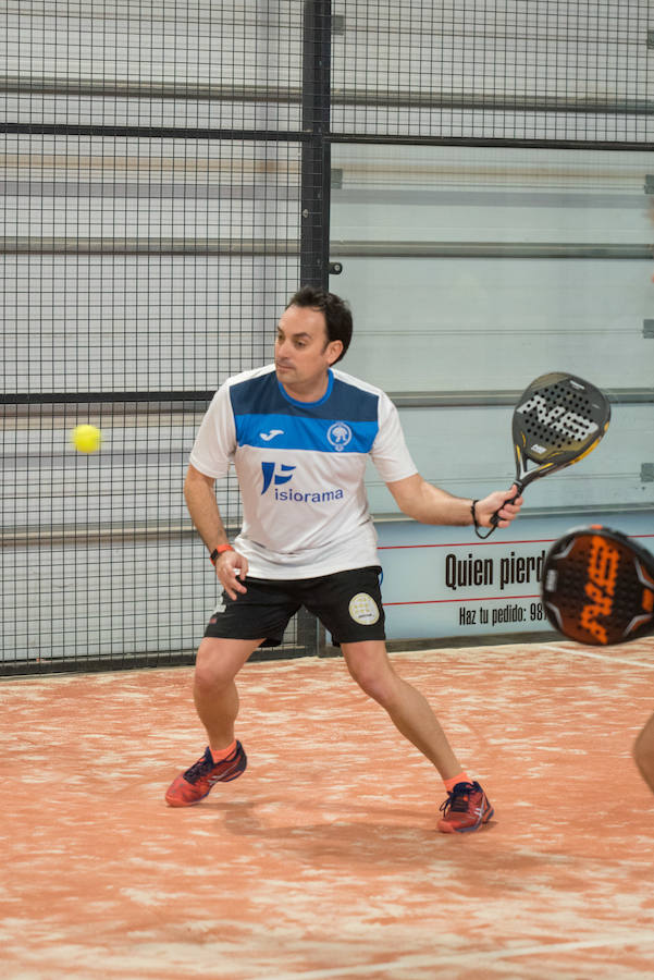 Las mejores imágenes del Torneo Leonoticias de pádel celebrado durante el fin de semana en las instalaciones de Pádel Park