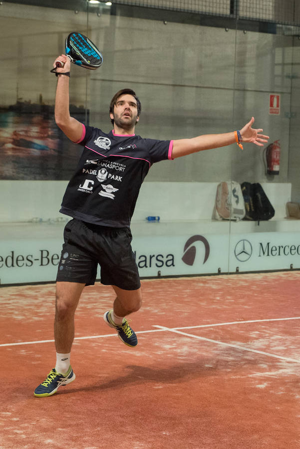 Las mejores imágenes del Torneo Leonoticias de pádel celebrado durante el fin de semana en las instalaciones de Pádel Park