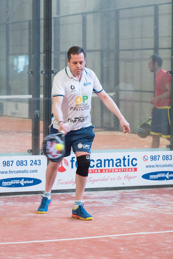 Las mejores imágenes del Torneo Leonoticias de pádel celebrado durante el fin de semana en las instalaciones de Pádel Park