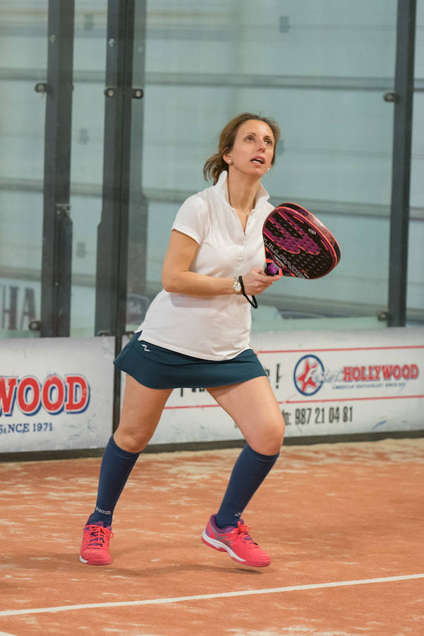 Las mejores imágenes del Torneo Leonoticias de pádel celebrado durante el fin de semana en las instalaciones de Pádel Park