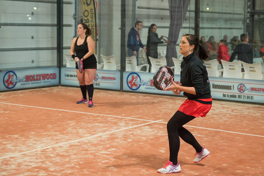 Las mejores imágenes del Torneo Leonoticias de pádel celebrado durante el fin de semana en las instalaciones de Pádel Park