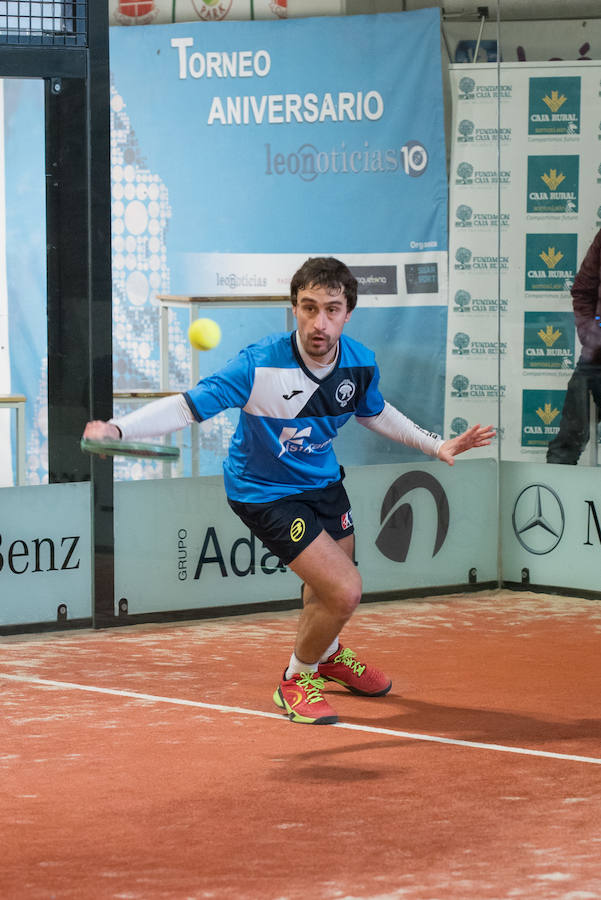 Las mejores imágenes del Torneo Leonoticias de pádel celebrado durante el fin de semana en las instalaciones de Pádel Park
