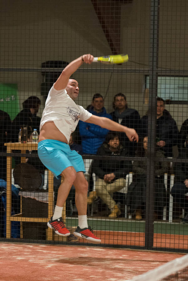 Las mejores imágenes del Torneo Leonoticias de pádel celebrado durante el fin de semana en las instalaciones de Pádel Park