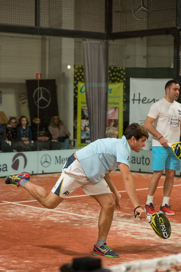 Las mejores imágenes del Torneo Leonoticias de pádel celebrado durante el fin de semana en las instalaciones de Pádel Park