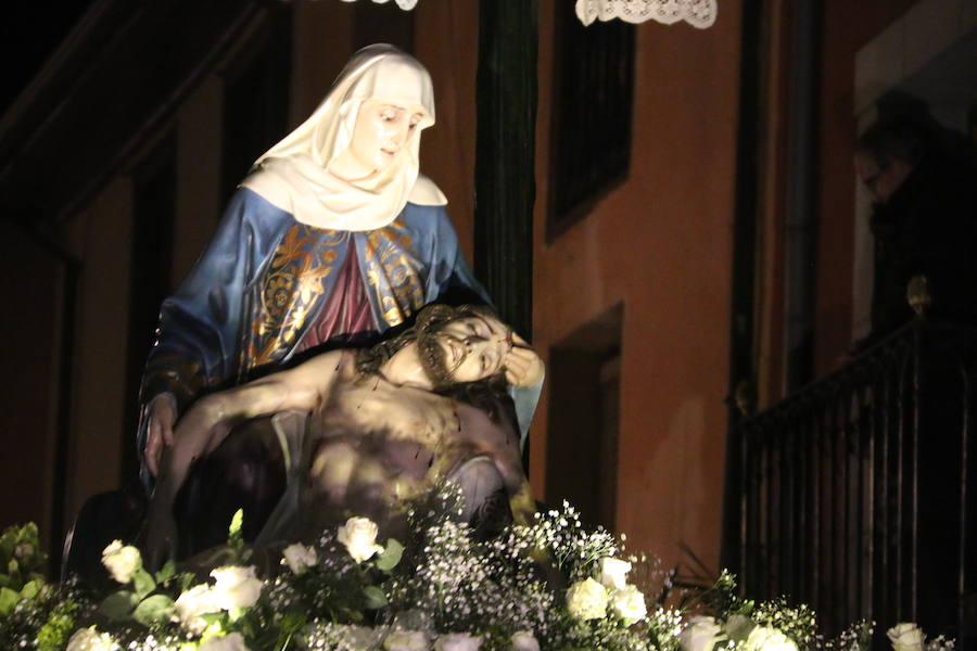 Fotos: Procesión de la Virgen de la Amargura