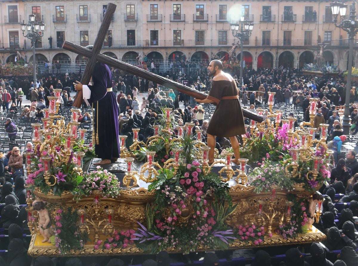 Fotos: Acto del Encuentro en la Plaza Mayor de León