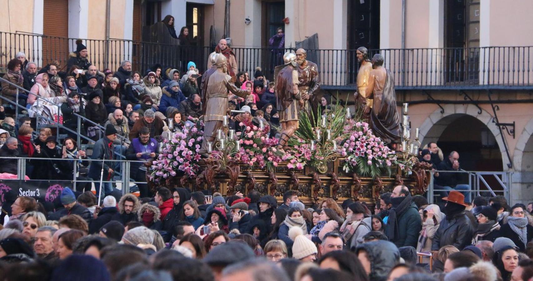 Fotos: Acto del Encuentro en la Plaza Mayor de León