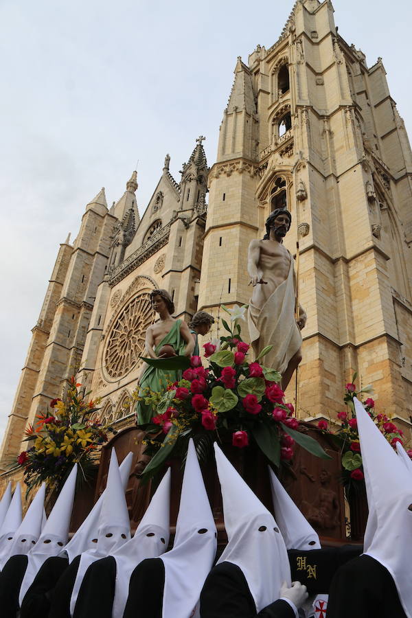 Fotos: Procesión Camino de la Luz