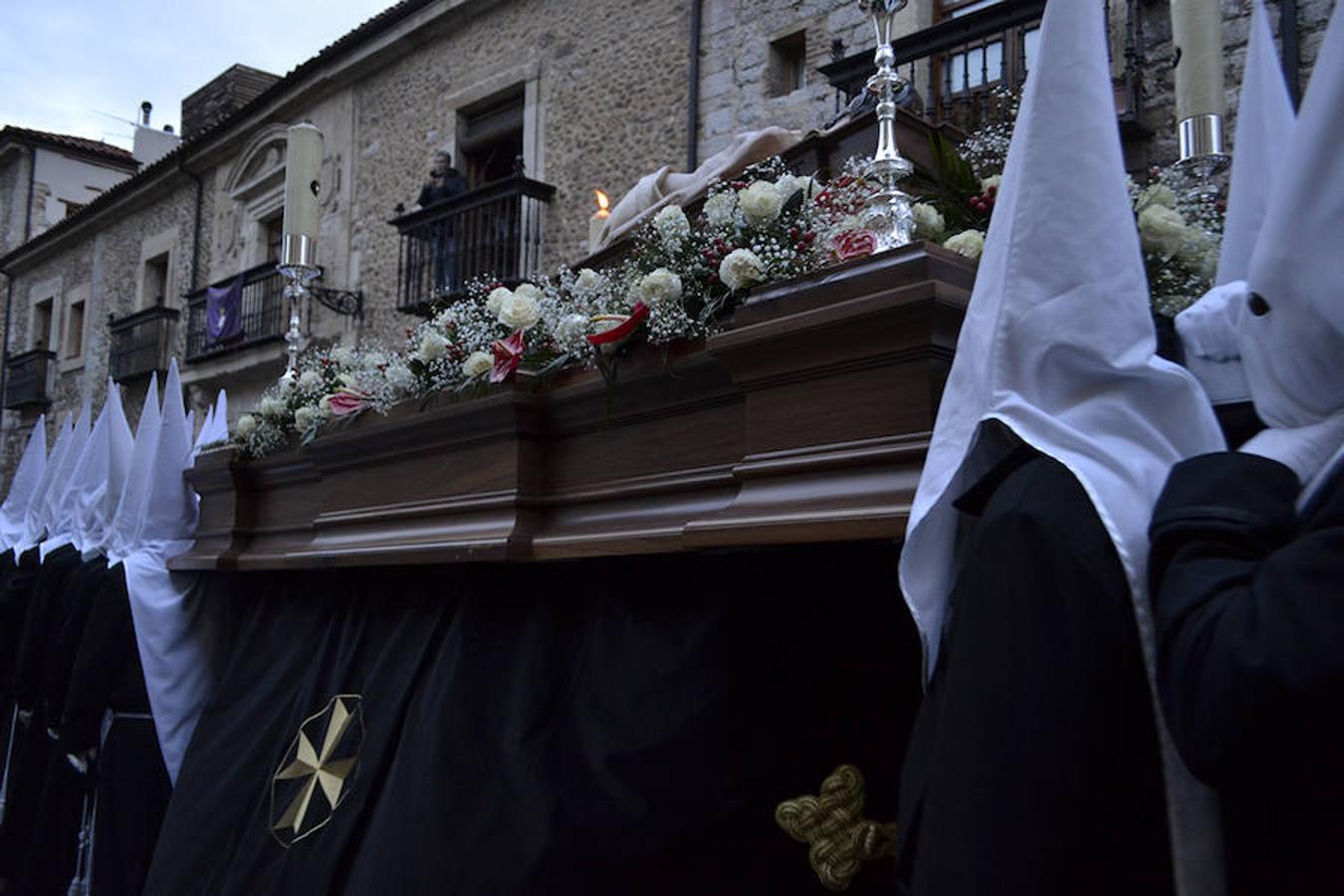 Fotos: Procesión Camino de la Luz