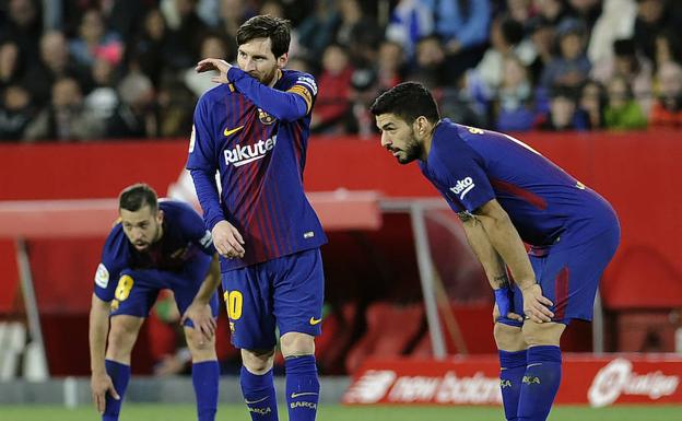 El milagro de Sevilla no oculta las dudas del Barça
