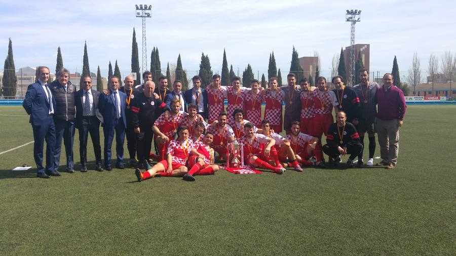 Fotos: Castilla y León, campeona de la Copa de Regiones UEFA