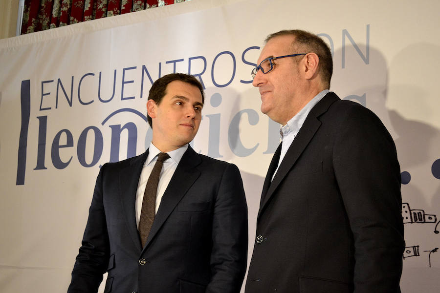 Fotos: Desayuno con Albert Rivera