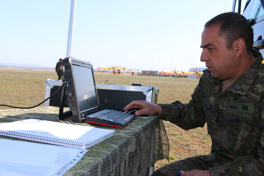 Fotos: La OTAN prueba en León su primero geodron