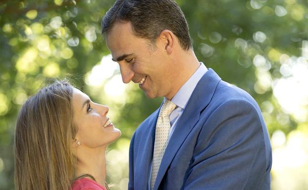 Felipe y Letizia en una imagen de la Casa Real.