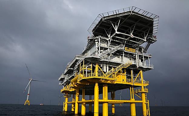 La subestación del parque eólico marino Wikinger de Iberdrola, en aguas alemanas del Báltico.