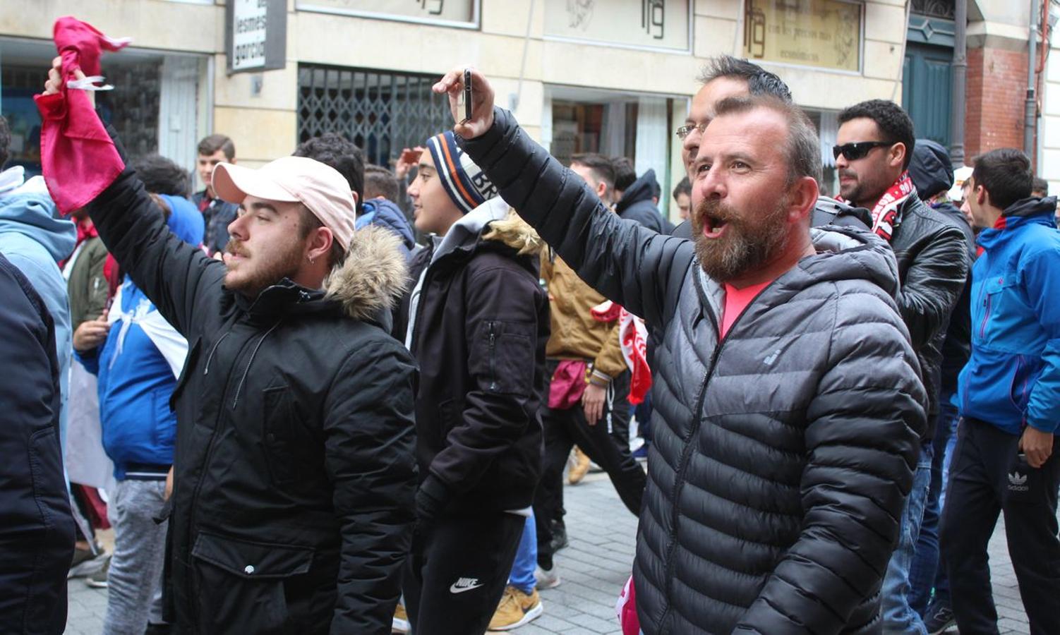 Fotos: El corteo culturalista en las calles de León