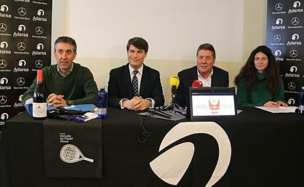 Presentación de torneo en las instalaciones de Pádel Park León.
