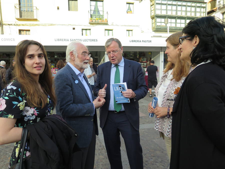 Fotos: Arranca la Feria del Libro