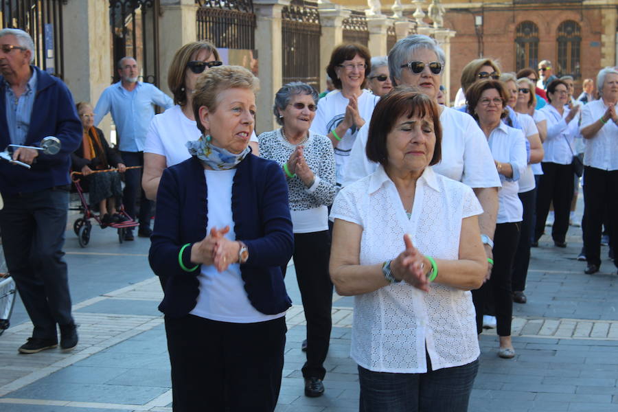 Fotos: Imágenes de la clase intergeneracional