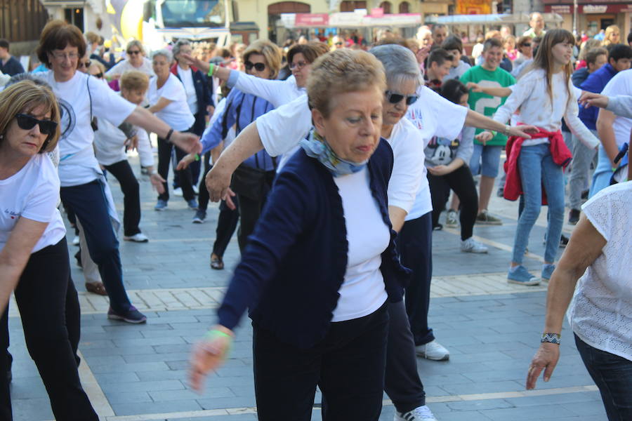 Fotos: Imágenes de la clase intergeneracional