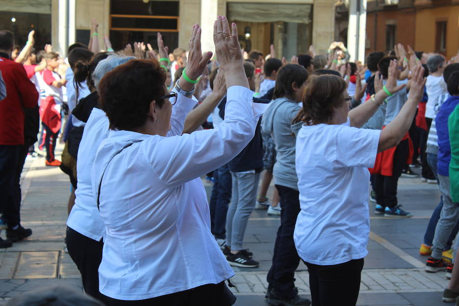 Fotos: Imágenes de la clase intergeneracional