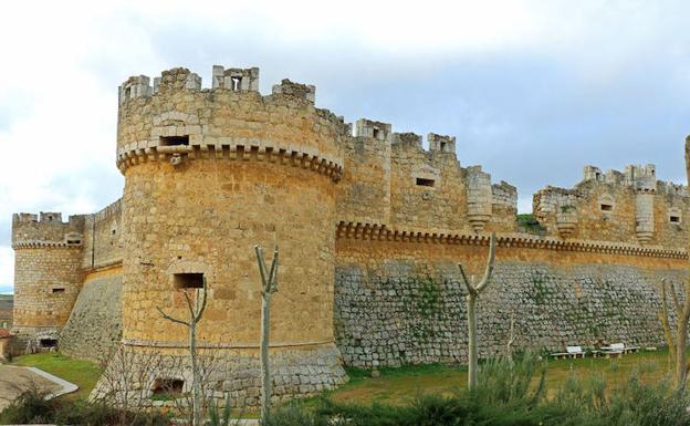 El servicio de publicaciones edita 'El conjunto histórico de Grajal de Campos'