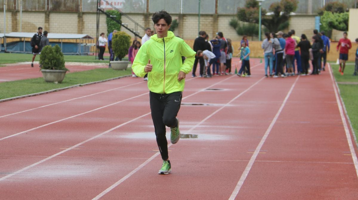 Fotos: Roberto Aláiz vuelve a los tartanes