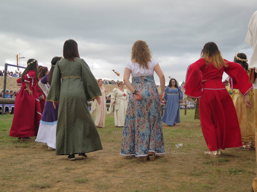 Fotos: Tradicional representación de las Justas medievales en Hospital de Órbigo