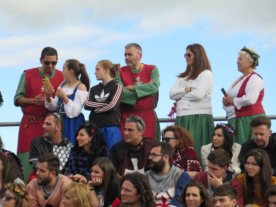 Fotos: Tradicional representación de las Justas medievales en Hospital de Órbigo