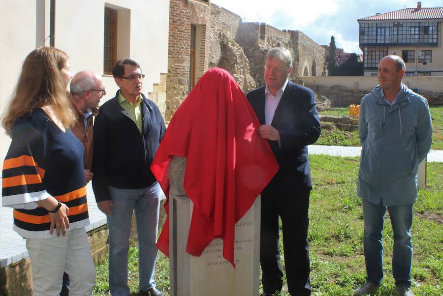 Fotos: Trajano da la bienvenida a León
