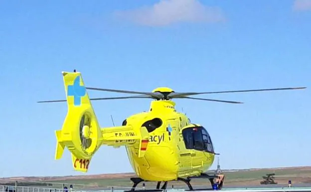 Imagen del helicóptero de Emergencias Sacyl.