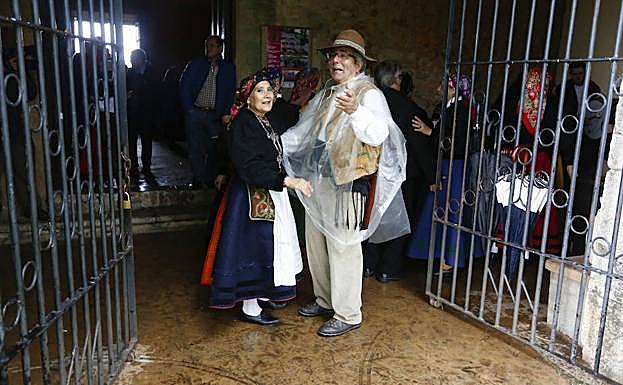 Los fieles lamentan no poder sacar la procesión.
