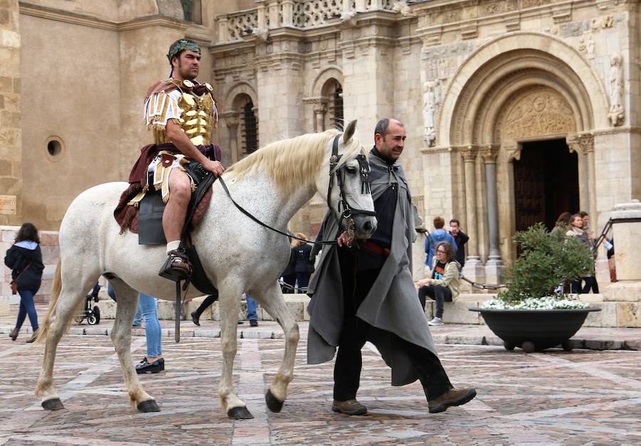 León conmemora con orgullo los actos del Natalicio del Águila con la creación de la Legio VII Gémina y el nombramiento de Galba como emperador