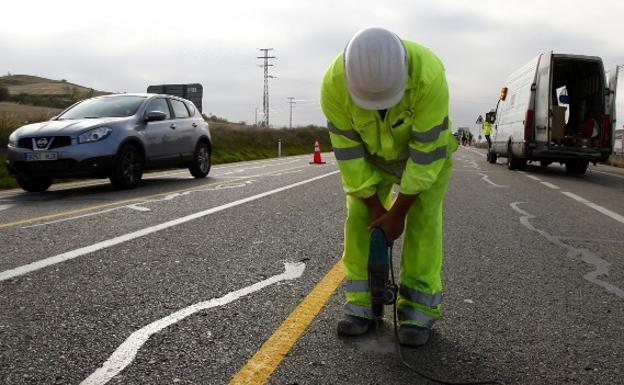 Las obras provocaran cortes en carretera Alfageme. 