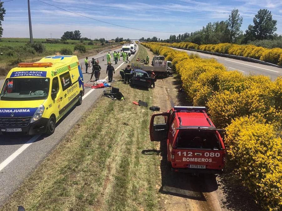 Fotos: Accidente en Roperuelos del Páramo