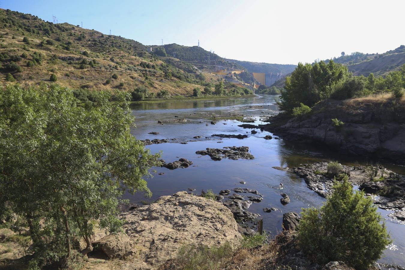 El río Tormes llega al Duero, en el paraje de Ambasaguas en Villarino de los Aires (Salamanca).