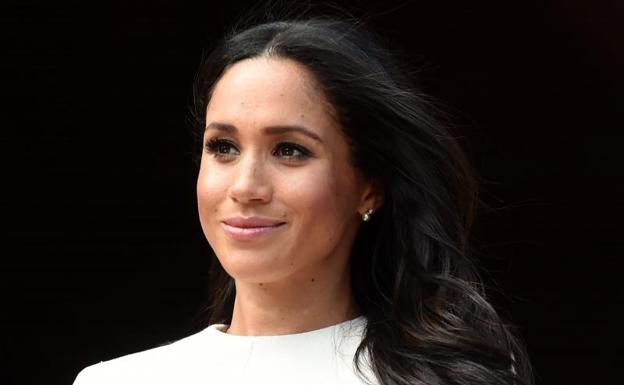 Meghan lloró al saber que su padre no iría a su boda con el príncipe Enrique