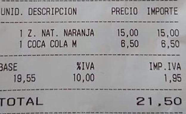 El «sablazo» de 15 euros que cobraron por un zumo de naranja en un bar de Mallorca