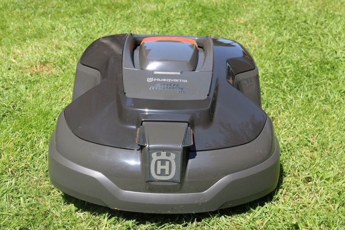 Agrojardín León nace en el año 2002 con el objetivo de ofrecer un asesoramiento personalizado de maquinaria para cada tipo de cliente y sus necesidades.