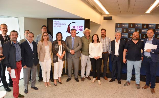 La consejera de Agricultura ha presentado el programa ante los presidentes de las denominaciones de origen de Castilla y León.