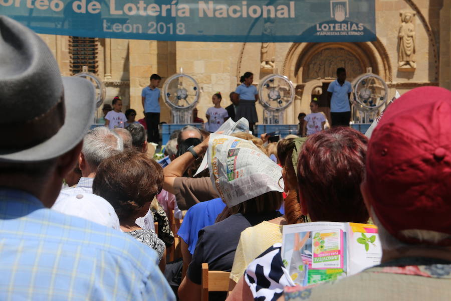 Fotos: Sorteo de la Lotería Nacional en León