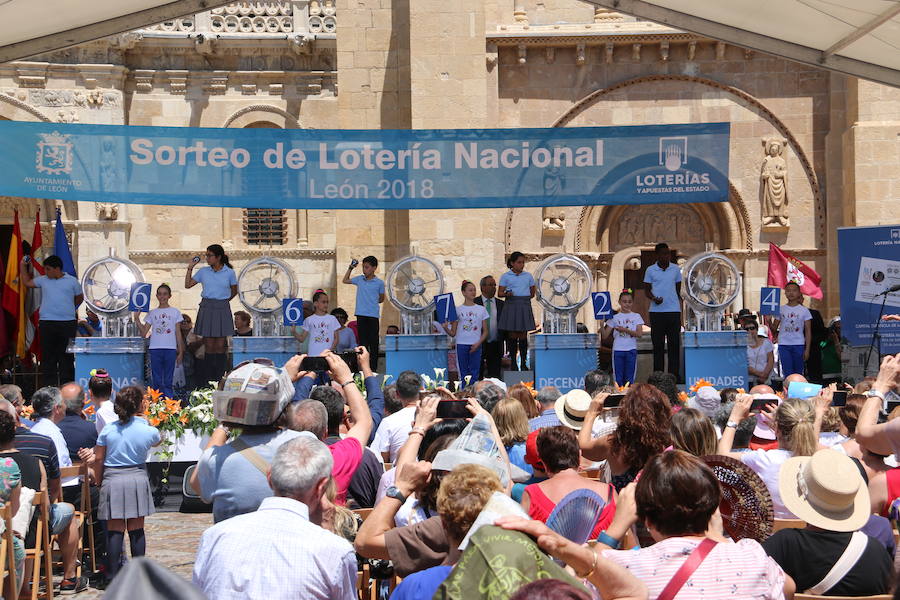 Fotos: Sorteo de la Lotería Nacional en León